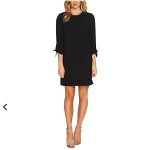 CeCe Tie-Sleeve Shift Dress in Black